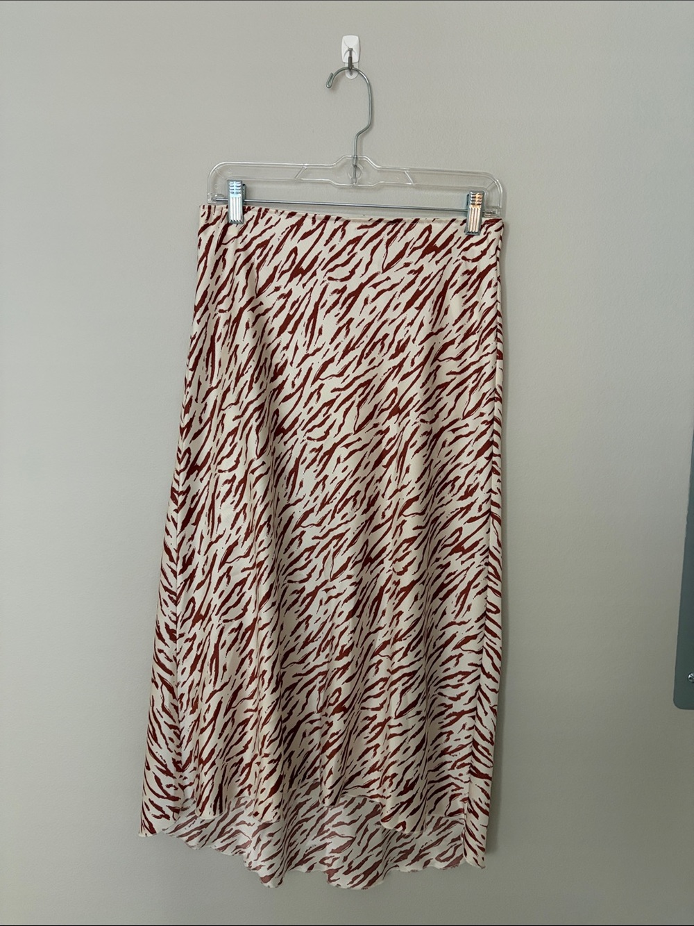 Abercrombie & Fitch Cream Maxi Skirt with Rust Print